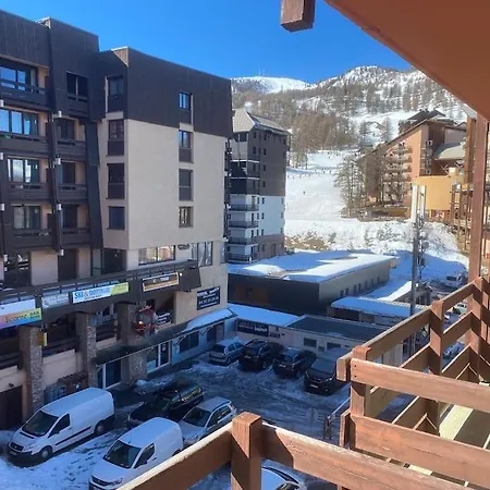 Apartment 1850 *
